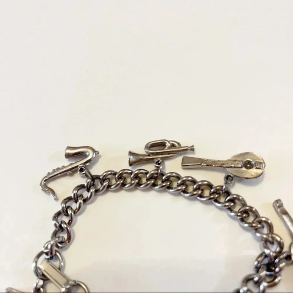 Vintage Eh Cumpari Musical Instruments Charm Bracelet Sax Violin Flute Trombone - Picture 4 of 6